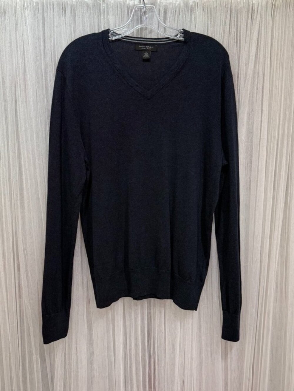 Banana Republic Luxury Blend Men's L V-Neck Sweater Silk Cashmere Navy Blue